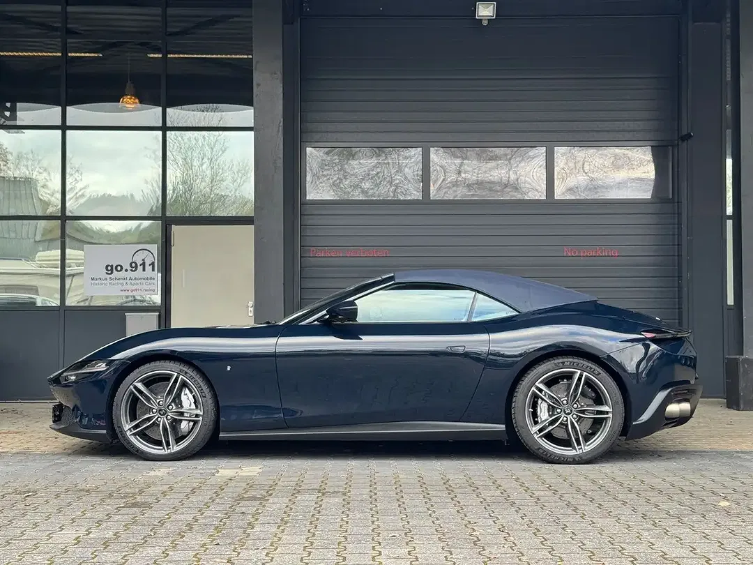 Ferrari Roma Spider - Thumbnail 7