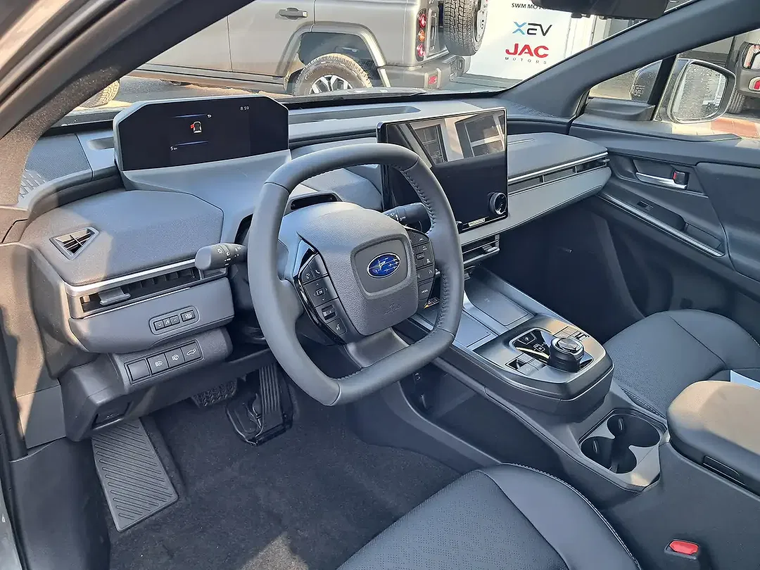 Subaru Solterra AWD Comfort - Thumbnail 10