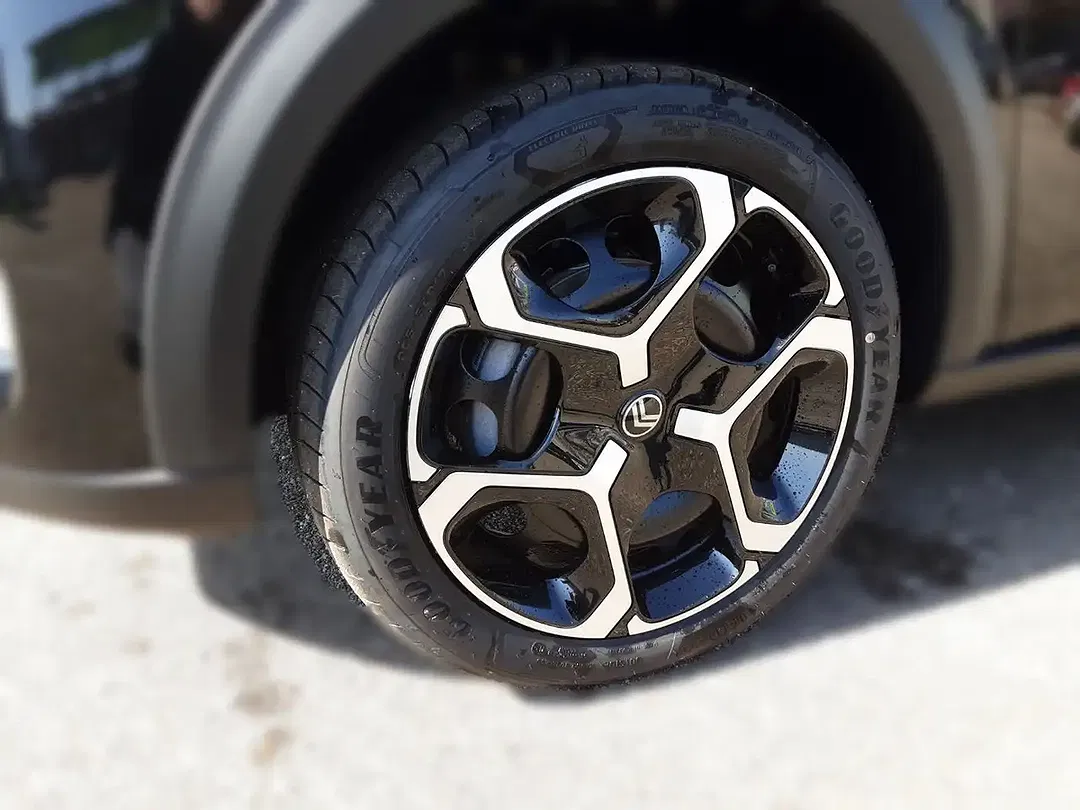Citroen C3 THP Plus - Thumbnail 4