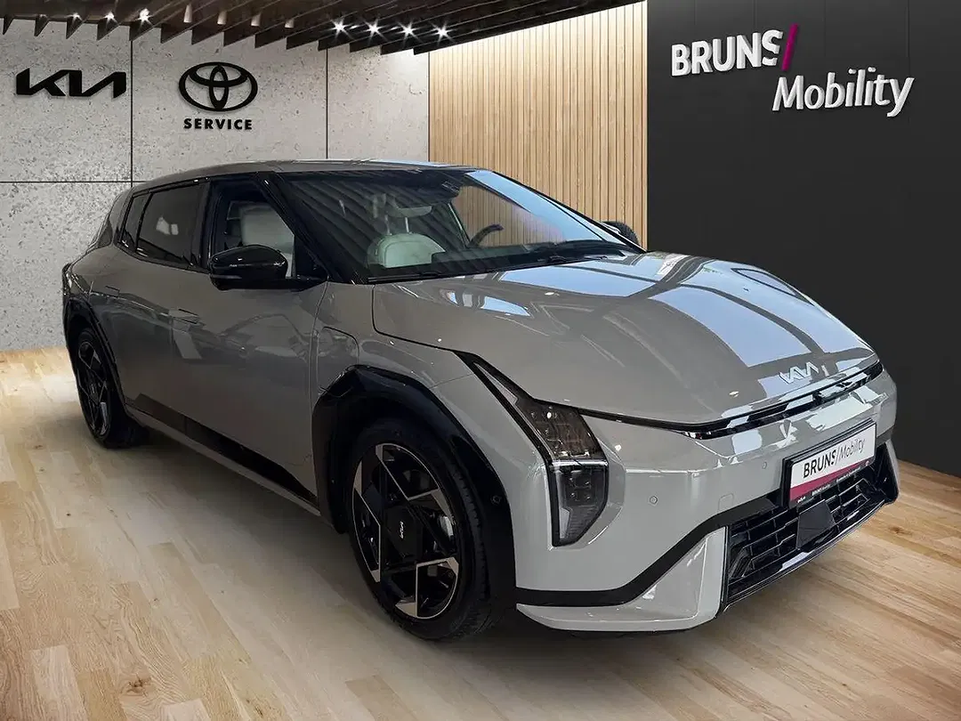 Kia EV4 GT-Line - Thumbnail 3