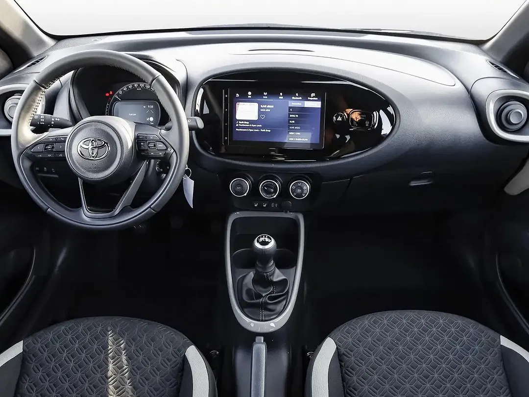 Toyota Aygo X Teamplayer - Thumbnail 8