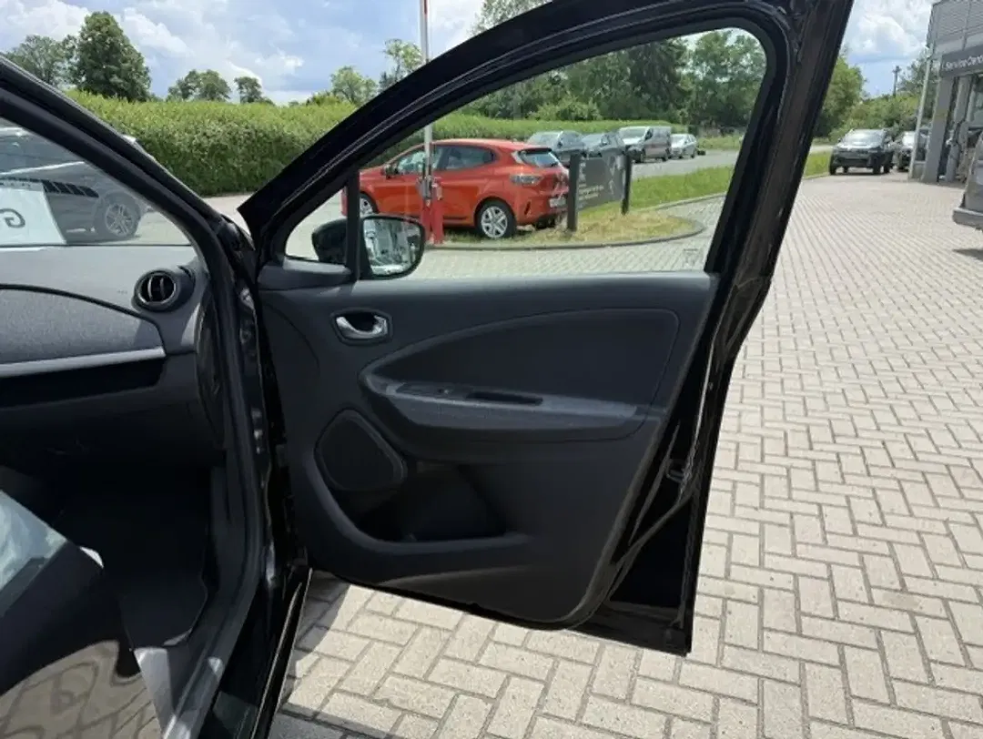 Renault ZOE R110 Z.E. 50 Experience - Thumbnail 8