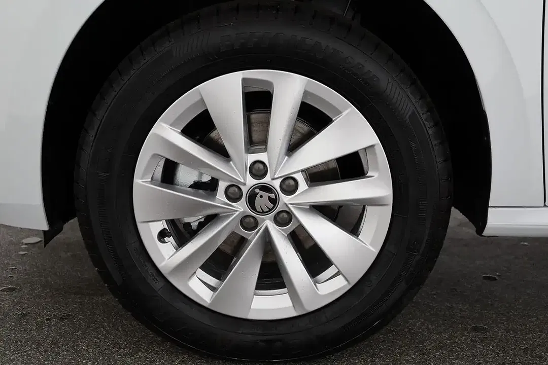 Skoda Kamiq 1.5 TSI DSG Selection - Thumbnail 12