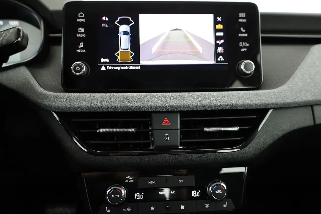 Skoda Kamiq 1.5 TSI DSG Selection - Thumbnail 6