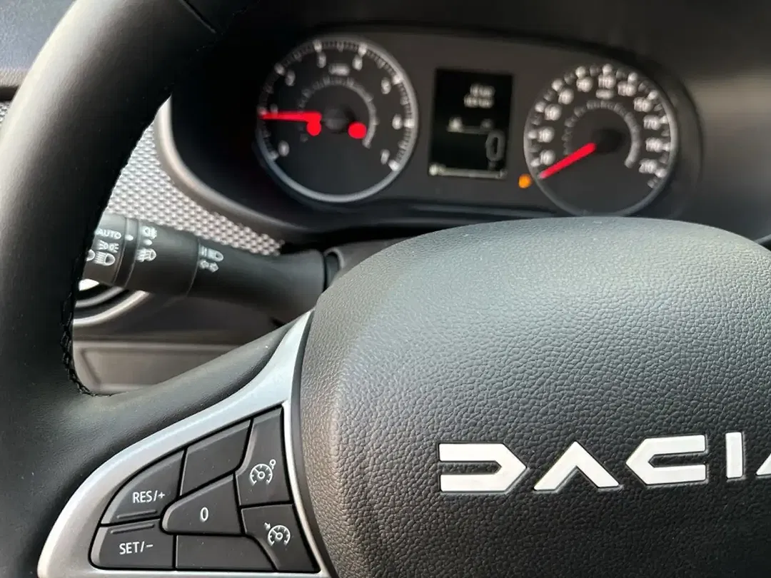 Dacia Logan TCe Expression - Thumbnail 12