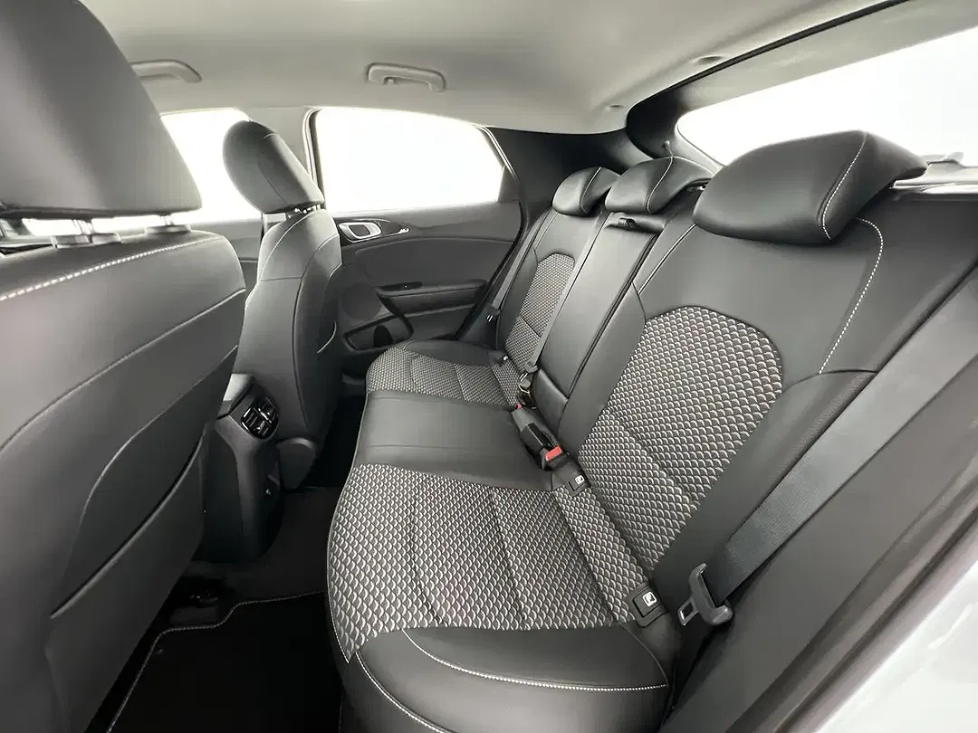 Kia XCeed 1.5 Vision - Thumbnail 8