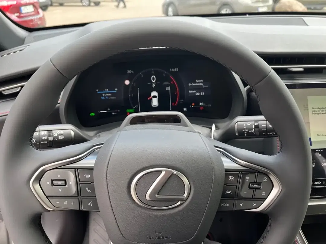 Lexus LBX 1.5 Hybrid Emotion - Thumbnail 16