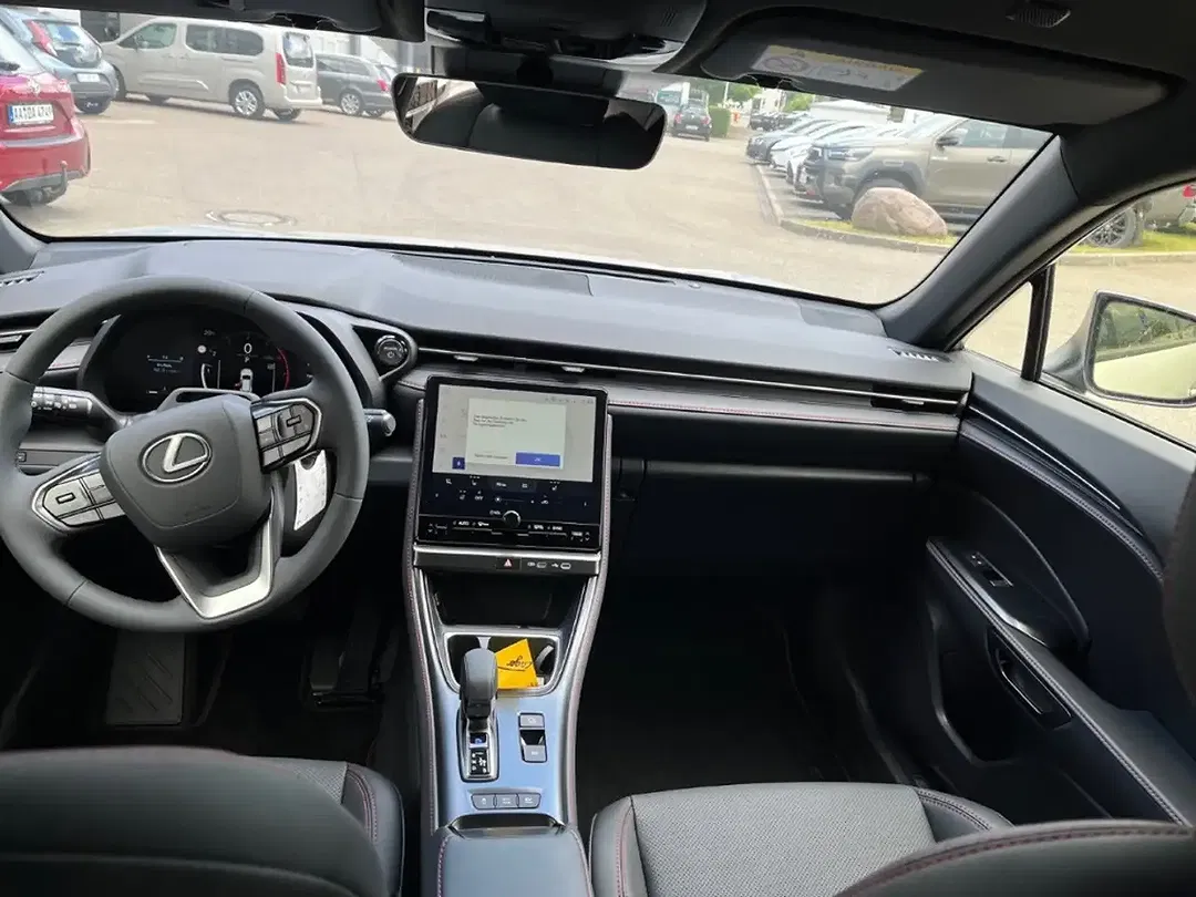Lexus LBX 1.5 Hybrid Emotion - Thumbnail 19