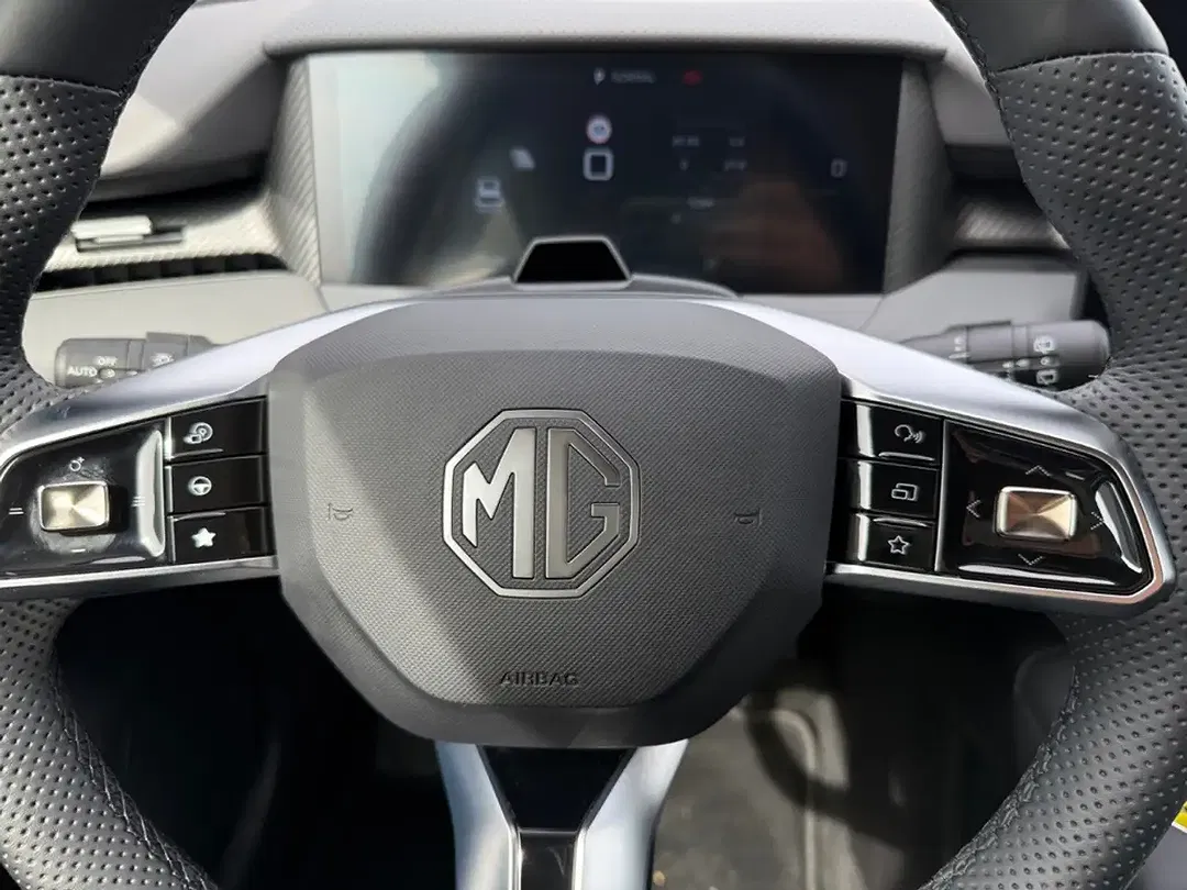 MG MGS5 EV Luxury - Thumbnail 10