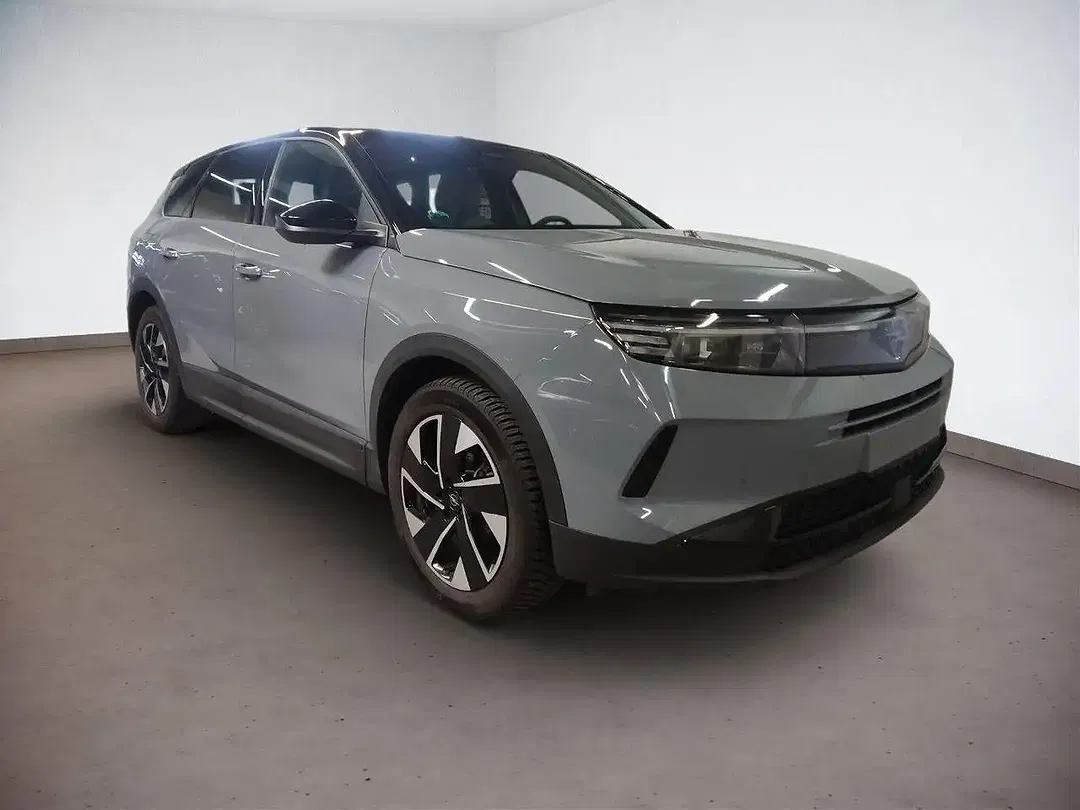 Opel Grandland X GS - Thumbnail 3
