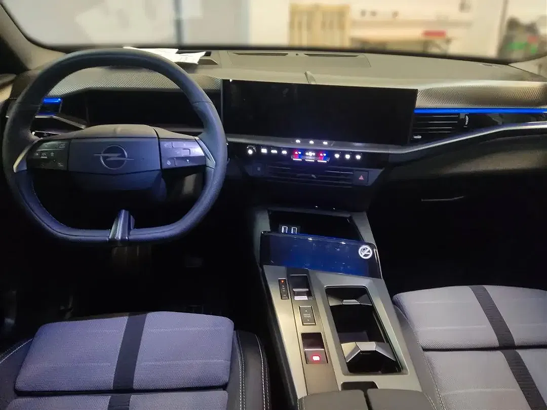 Opel Grandland X GS - Thumbnail 8