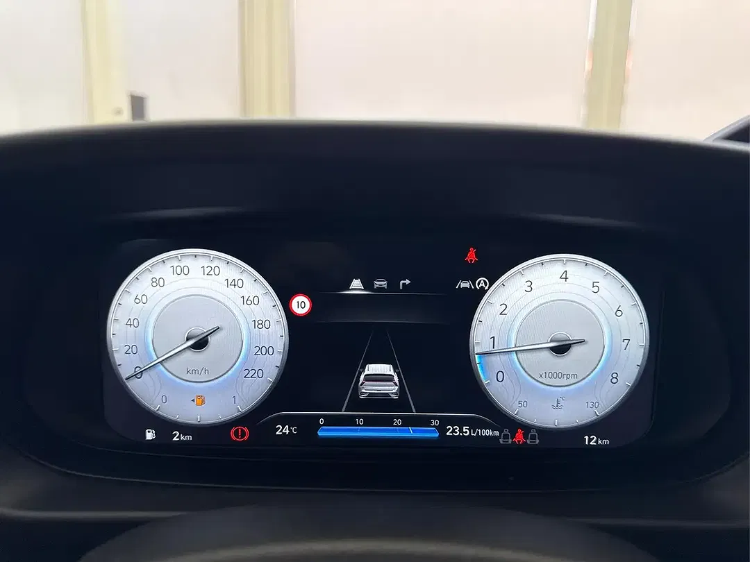 Hyundai BAYON Premium - Thumbnail 14
