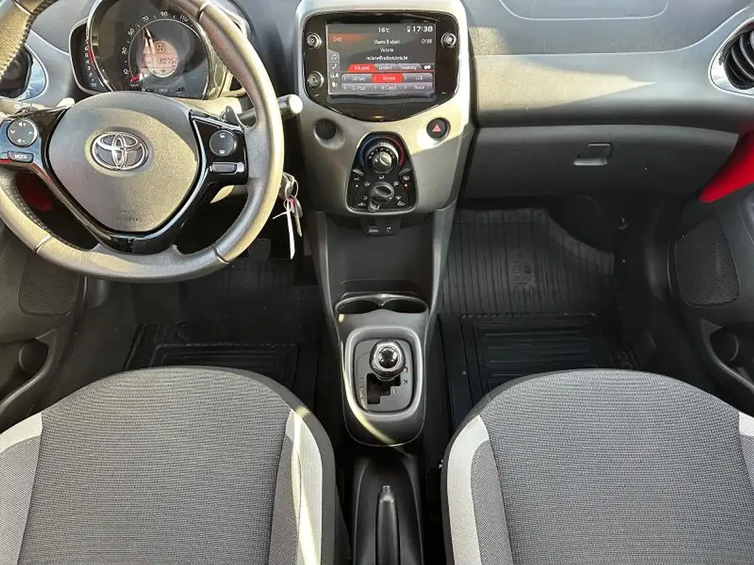 Toyota Aygo - Thumbnail 15