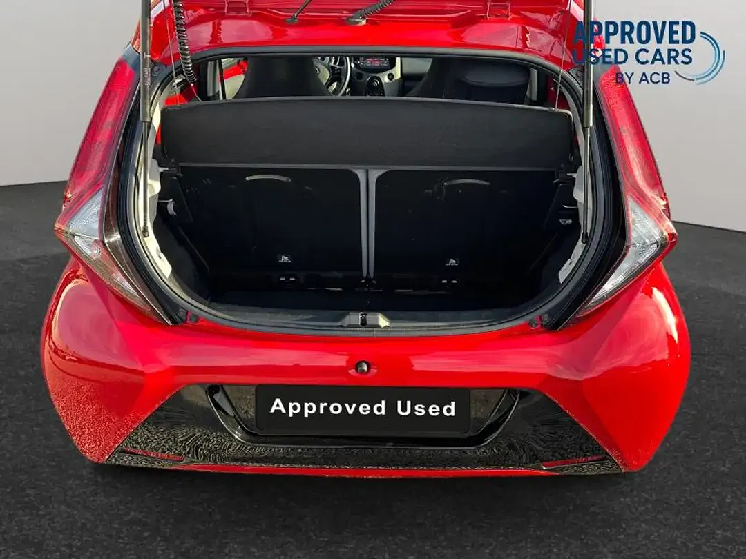 Toyota Aygo - Thumbnail 19