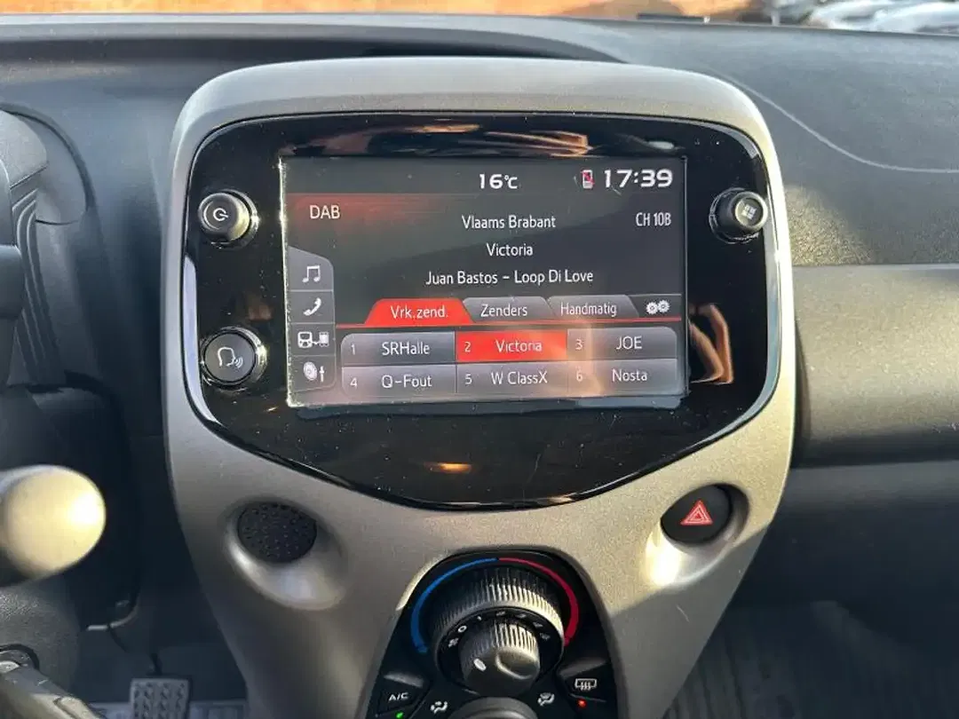 Toyota Aygo - foto 21