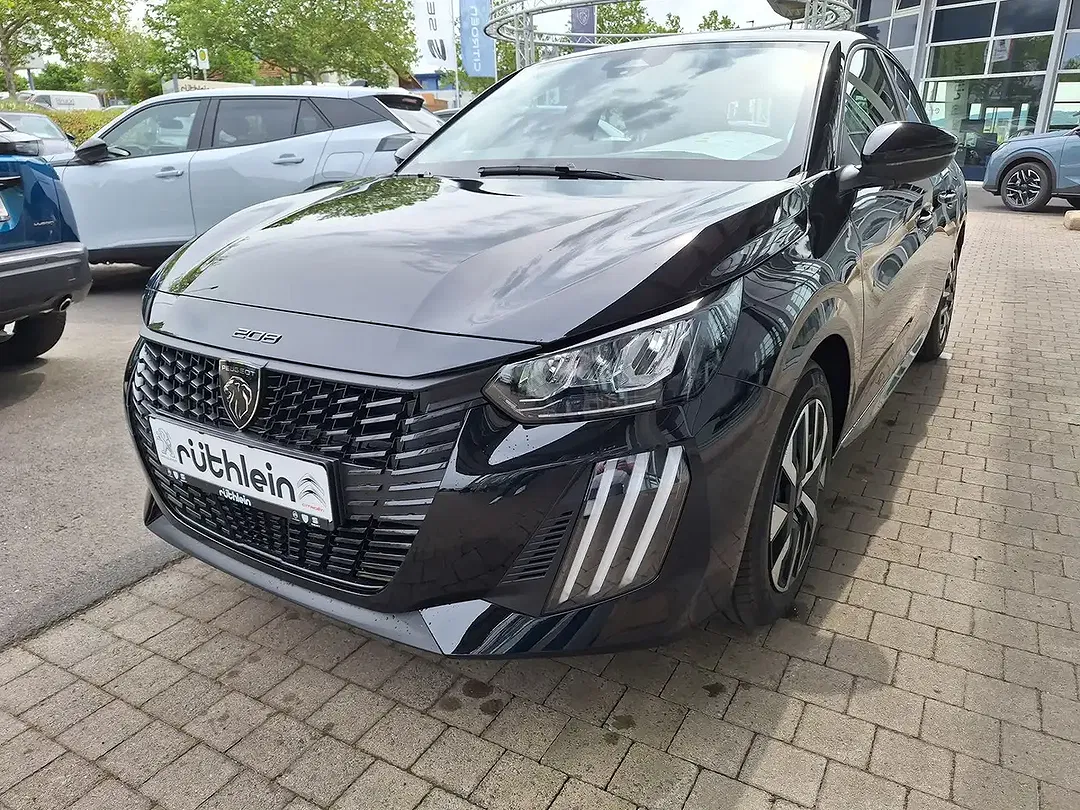 Peugeot 208 Style - Thumbnail 1