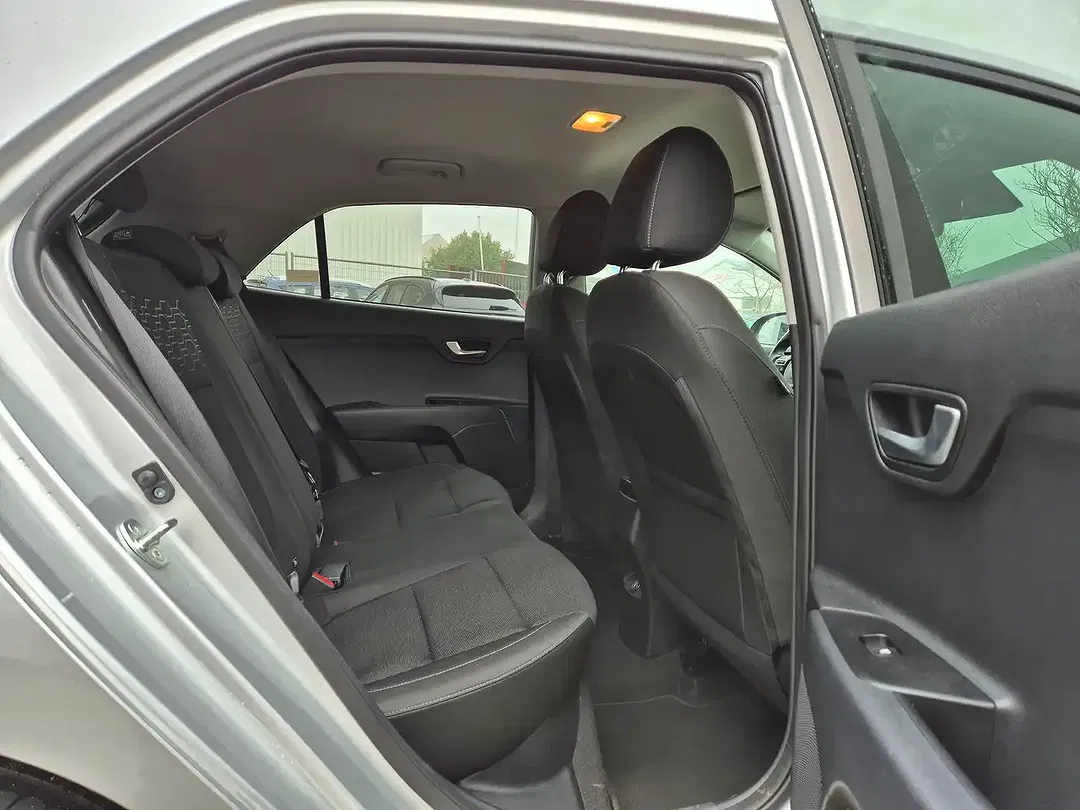 Kia Rio 1.0 - foto 15