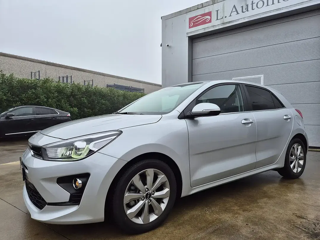 Kia Rio 1.0 - Thumbnail 6