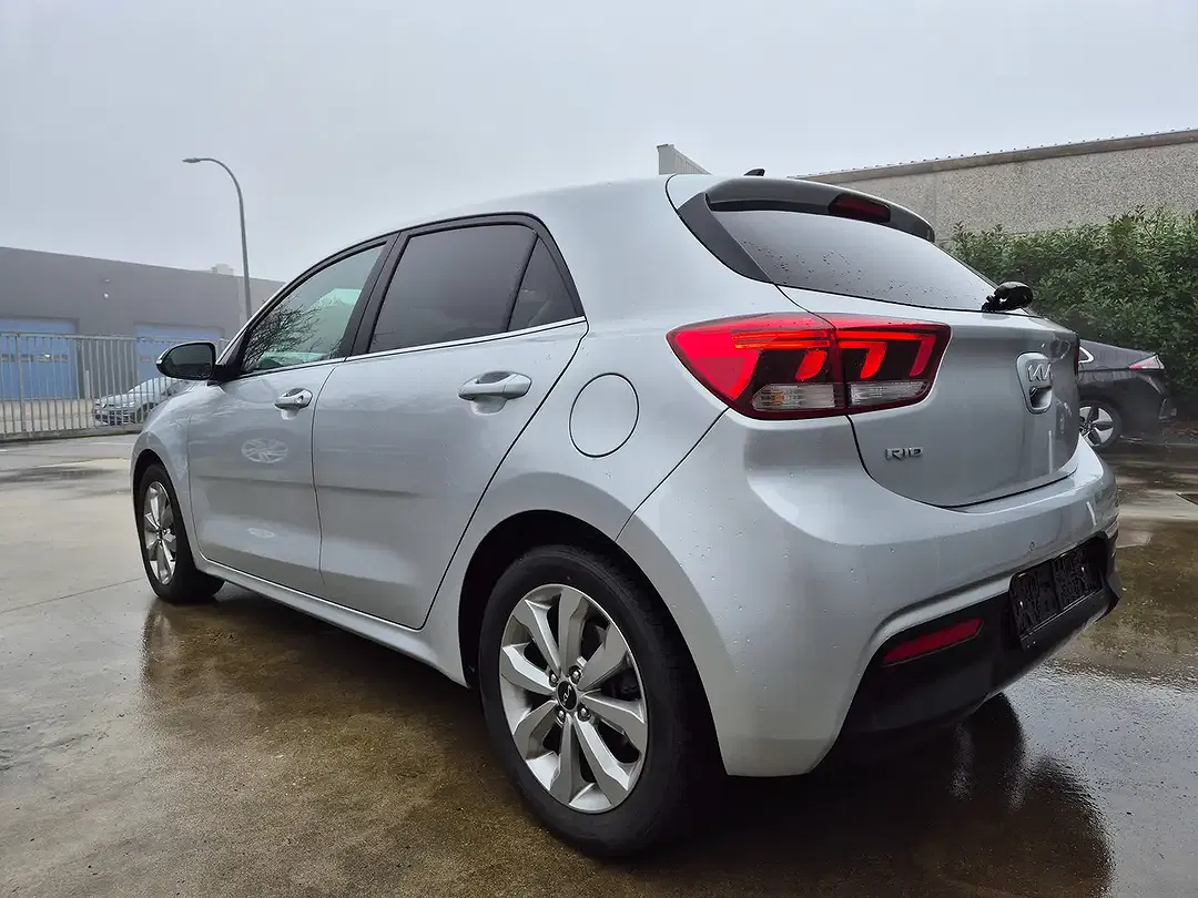 Kia Rio 1.0 - Thumbnail 8