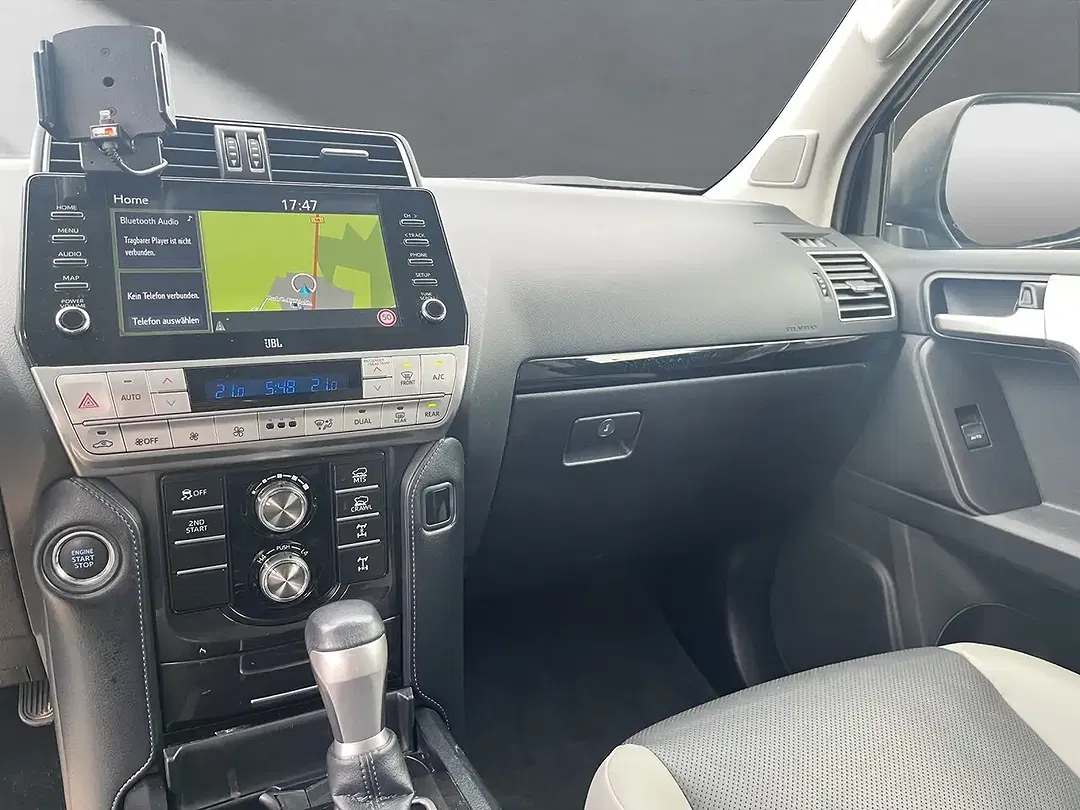 Toyota Land Cruiser 2.8 - foto 15