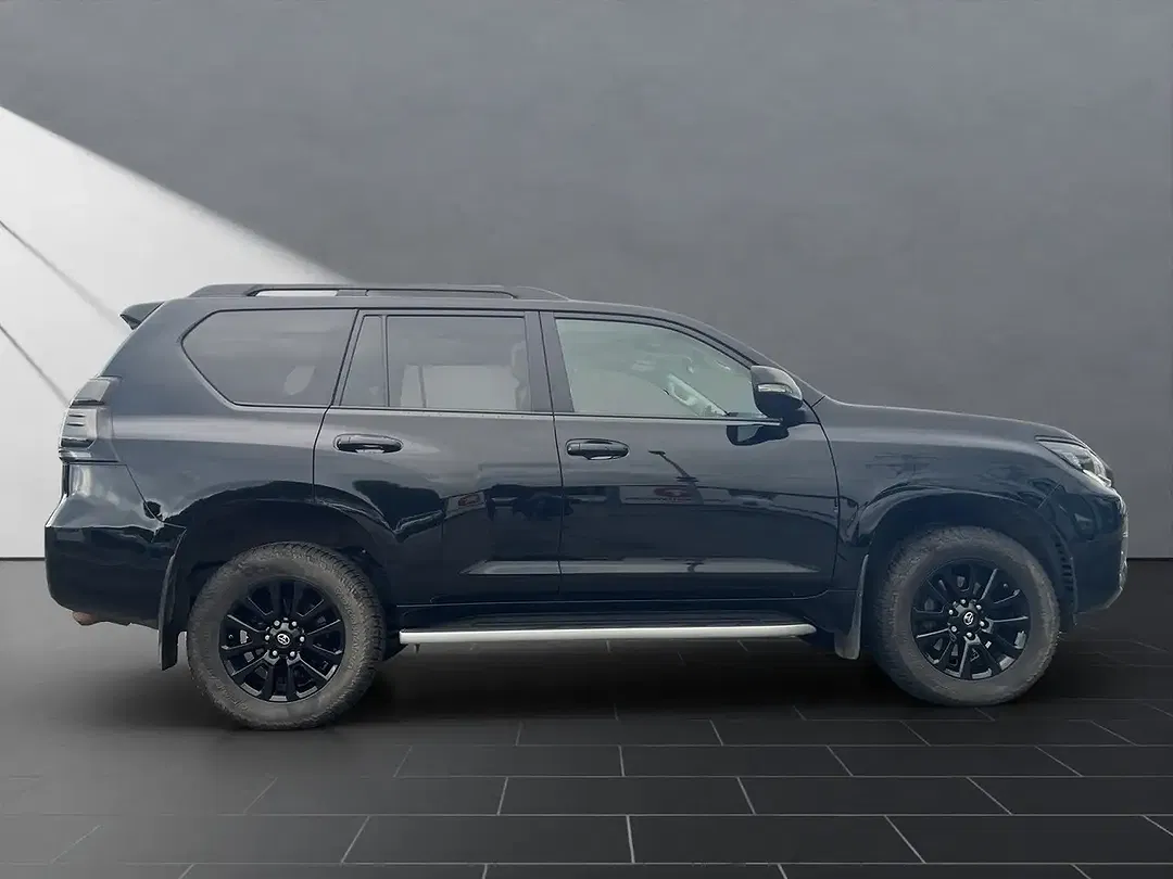 Toyota Land Cruiser 2.8 - Thumbnail 6
