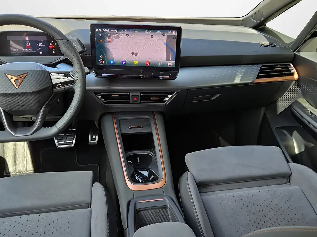 CUPRA Born - Thumbnail 10