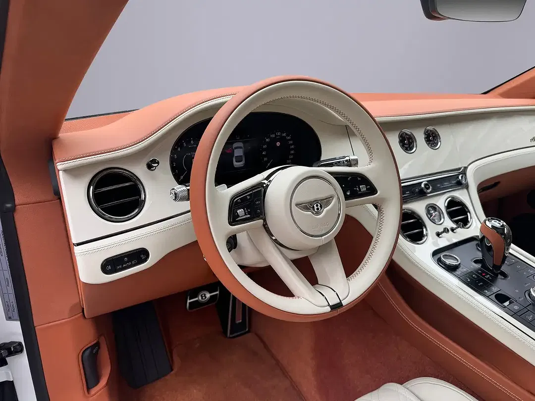 Bentley Continental GT Azure - Thumbnail 11