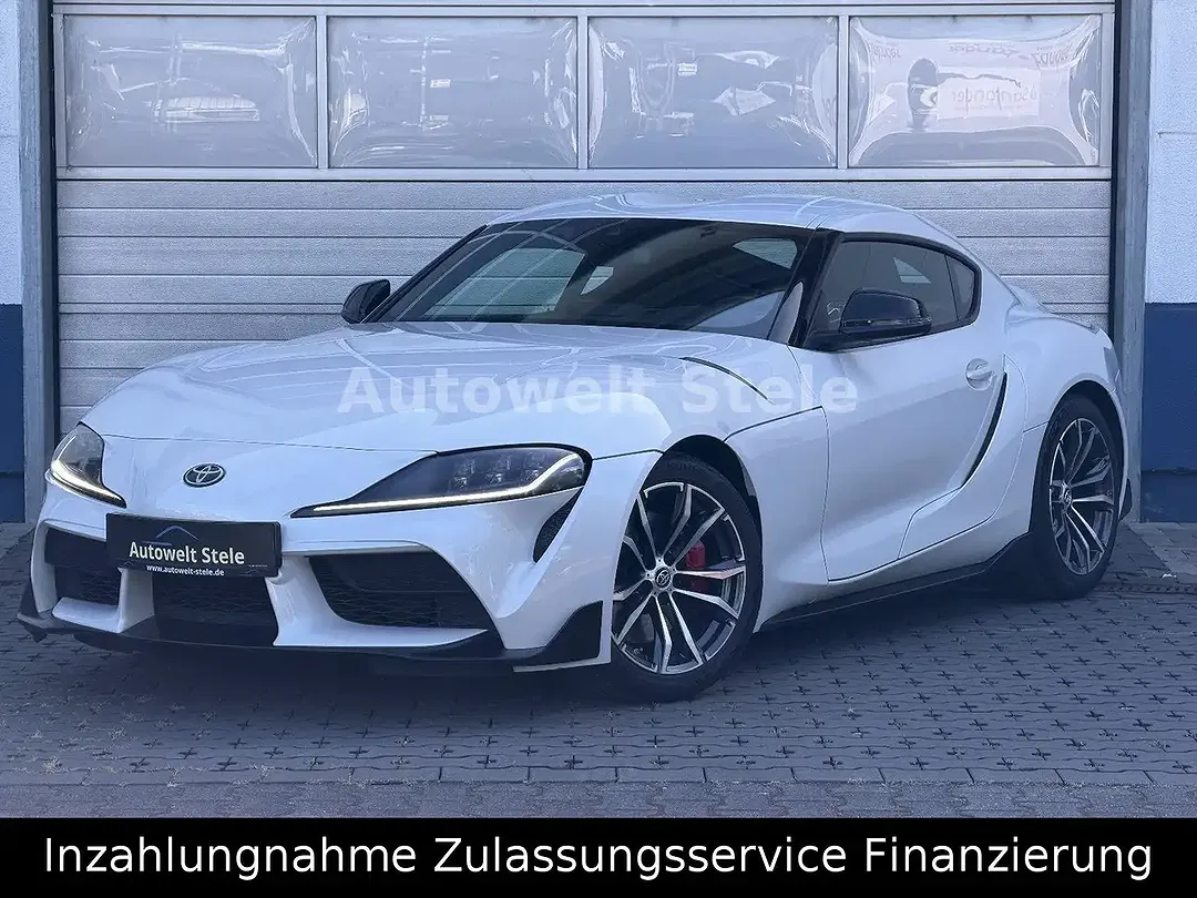 Toyota Supra - foto 1