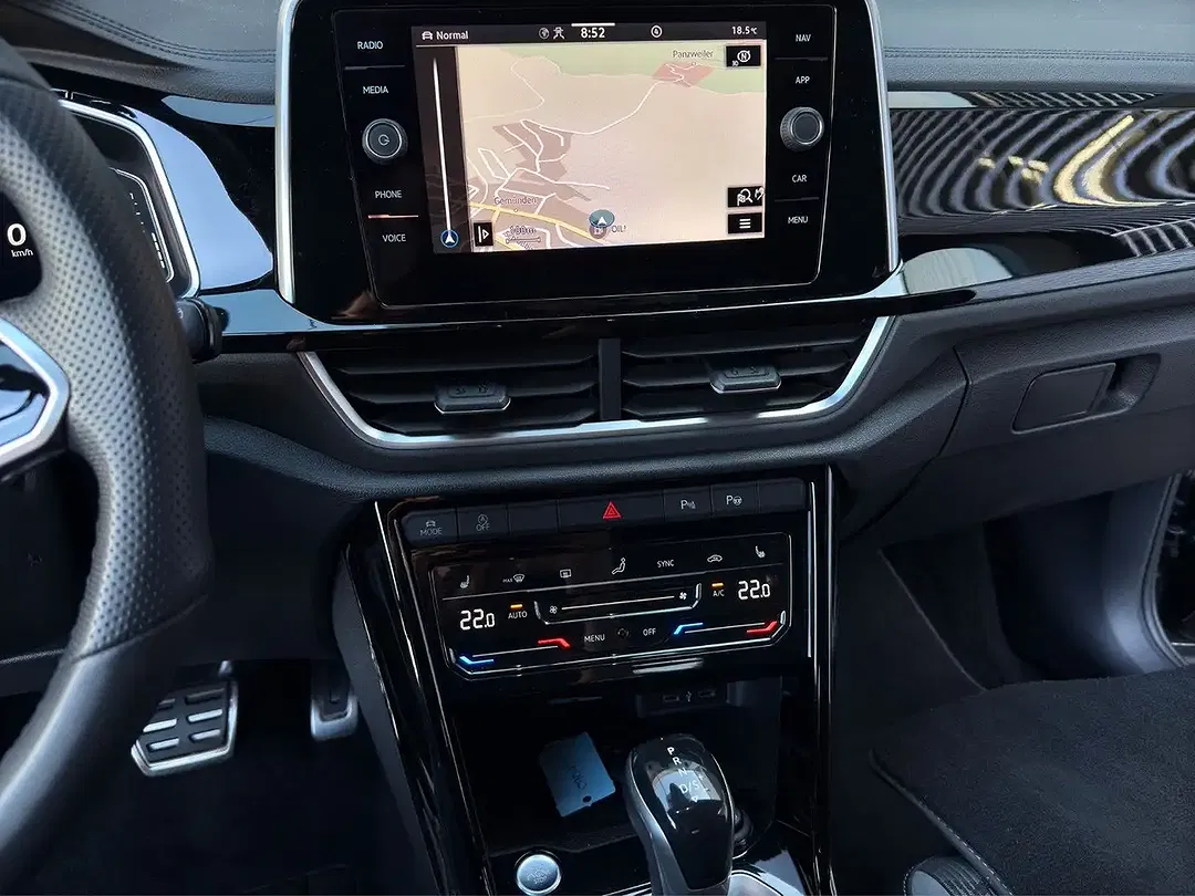 Volkswagen T-Roc 1.5 TSI DSG R-Line - Thumbnail 16