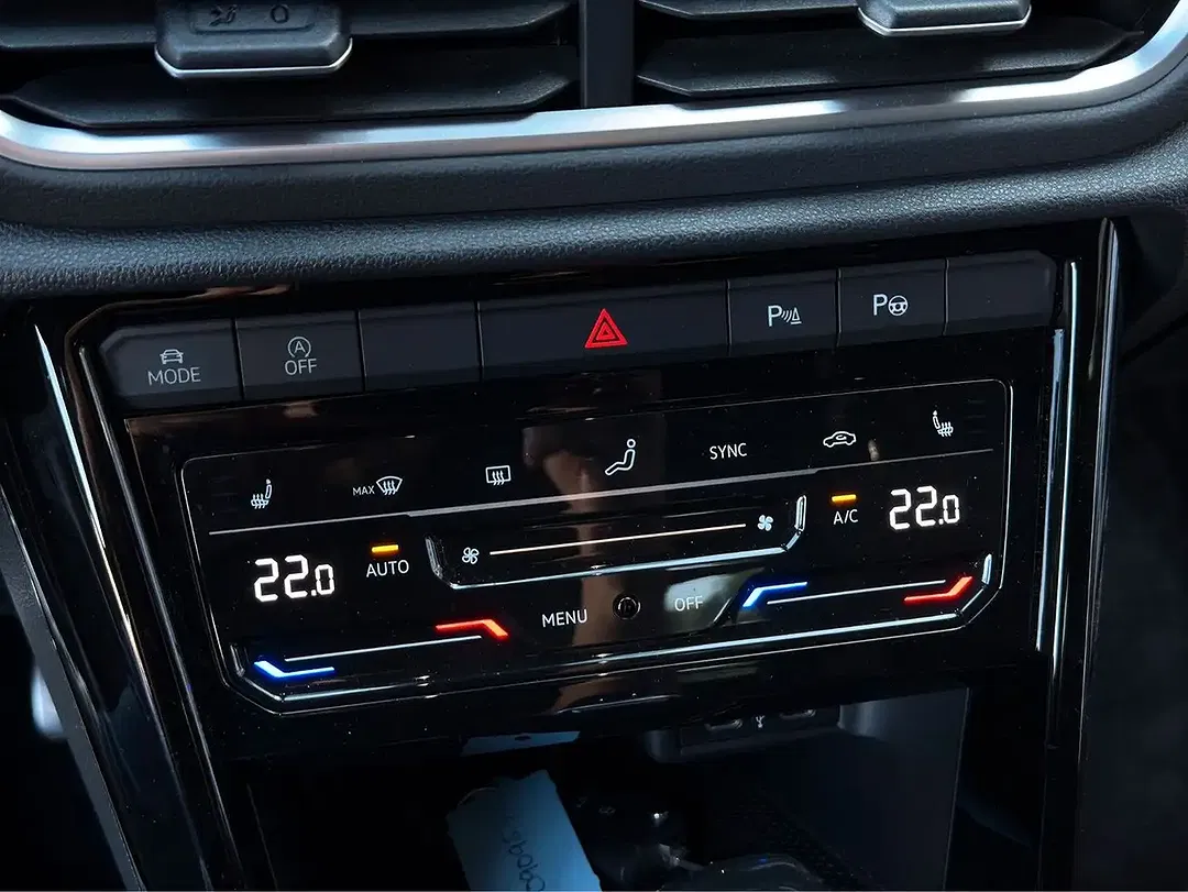 Volkswagen T-Roc 1.5 TSI DSG R-Line - Thumbnail 19