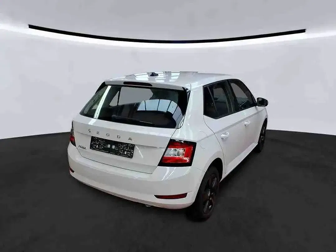 Skoda Fabia 1.0 TSI Active - foto 2