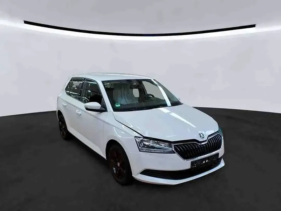 Skoda Fabia 1.0 TSI Active - Thumbnail 3
