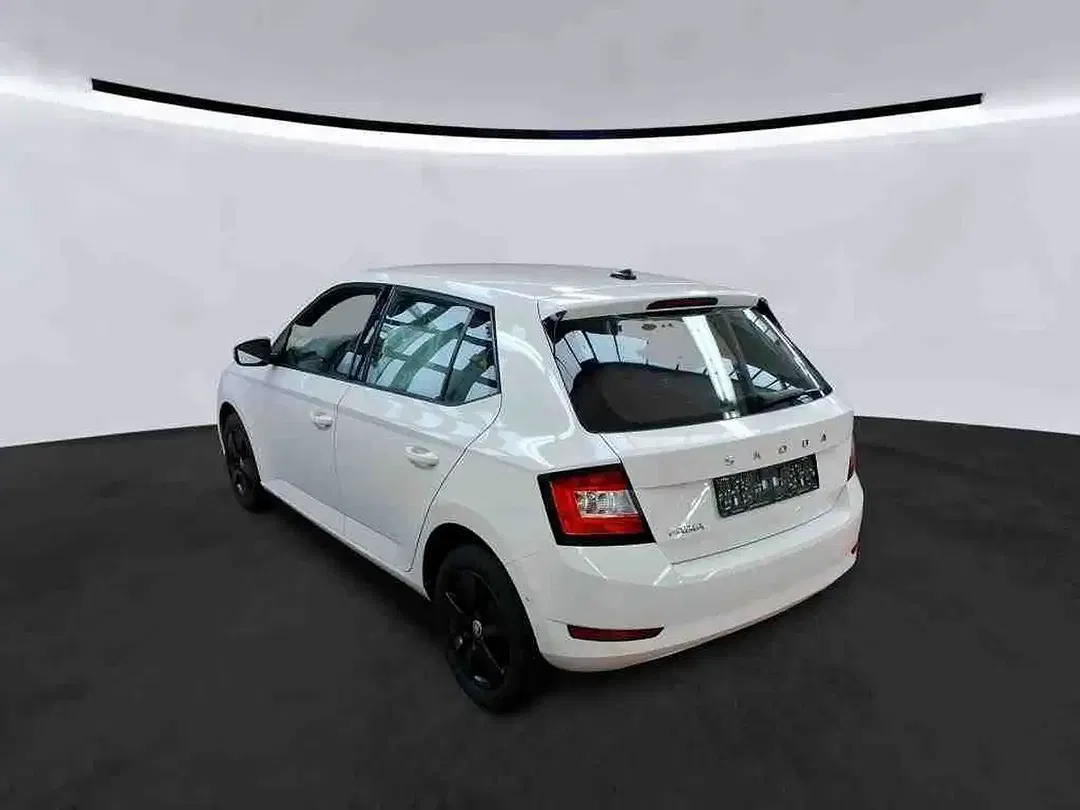 Skoda Fabia 1.0 TSI Active - Thumbnail 4