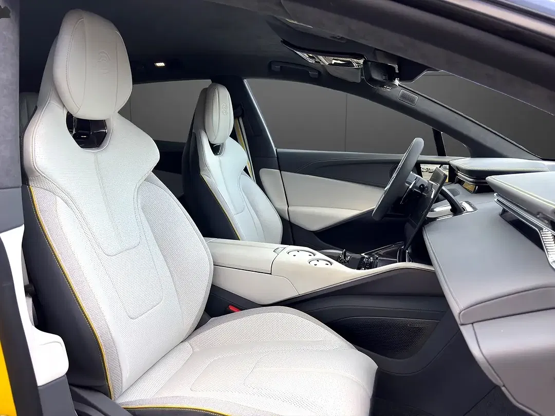Lotus Eletre 600 - foto 15