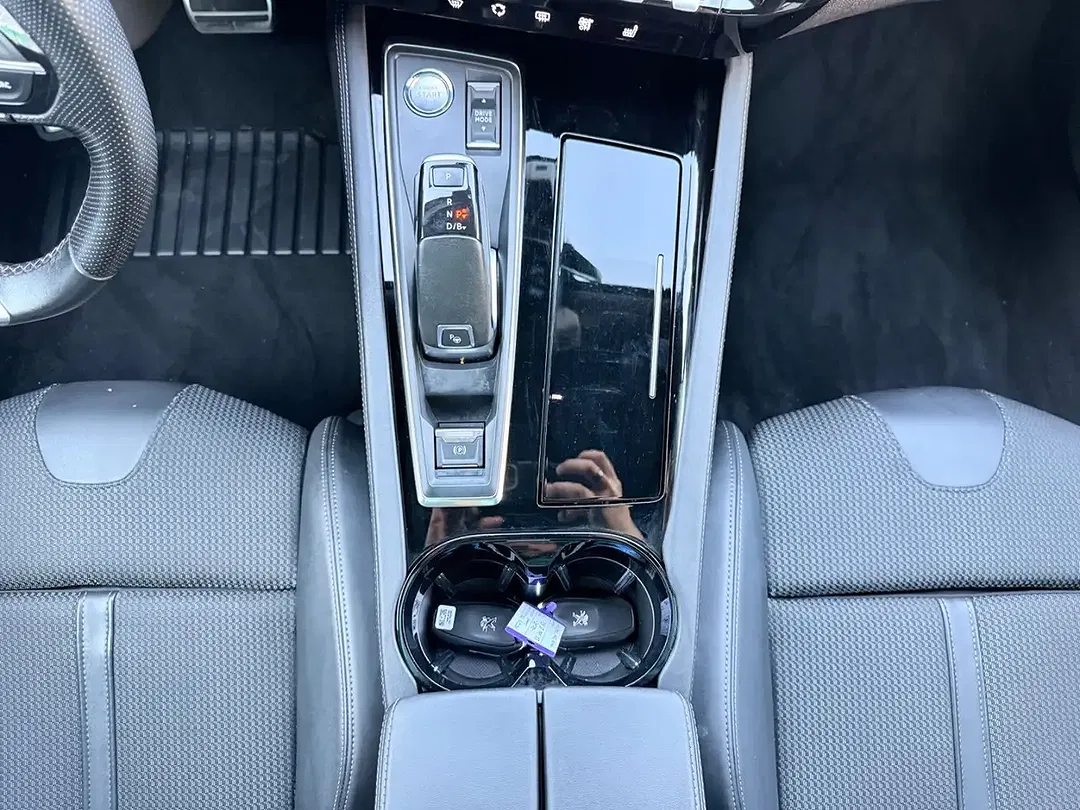 Peugeot 508 225 Hybrid GT - foto 15