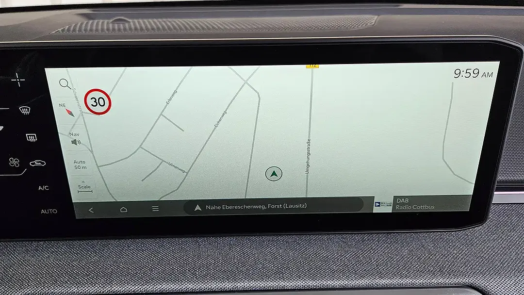 Kia EV4 Earth - Thumbnail 10