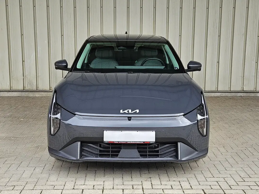 Kia EV4 Earth - Thumbnail 3