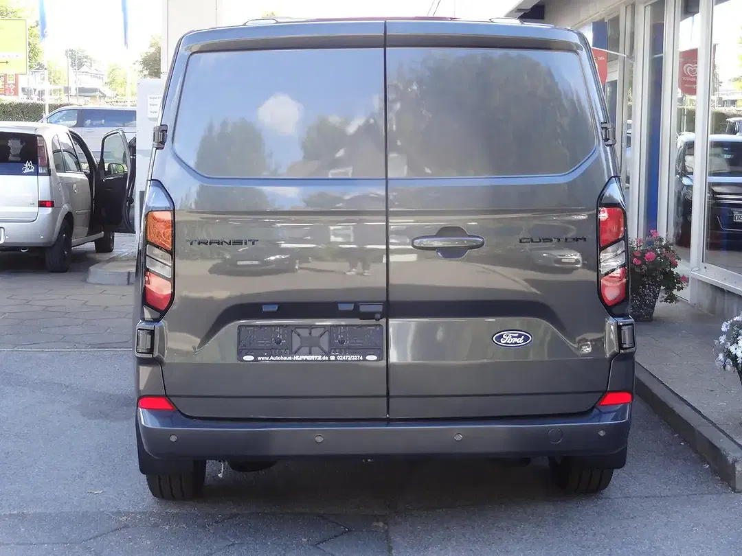 Ford Transit Custom 320 L2H1 dubbele cabine Limited automaat - Thumbnail 8