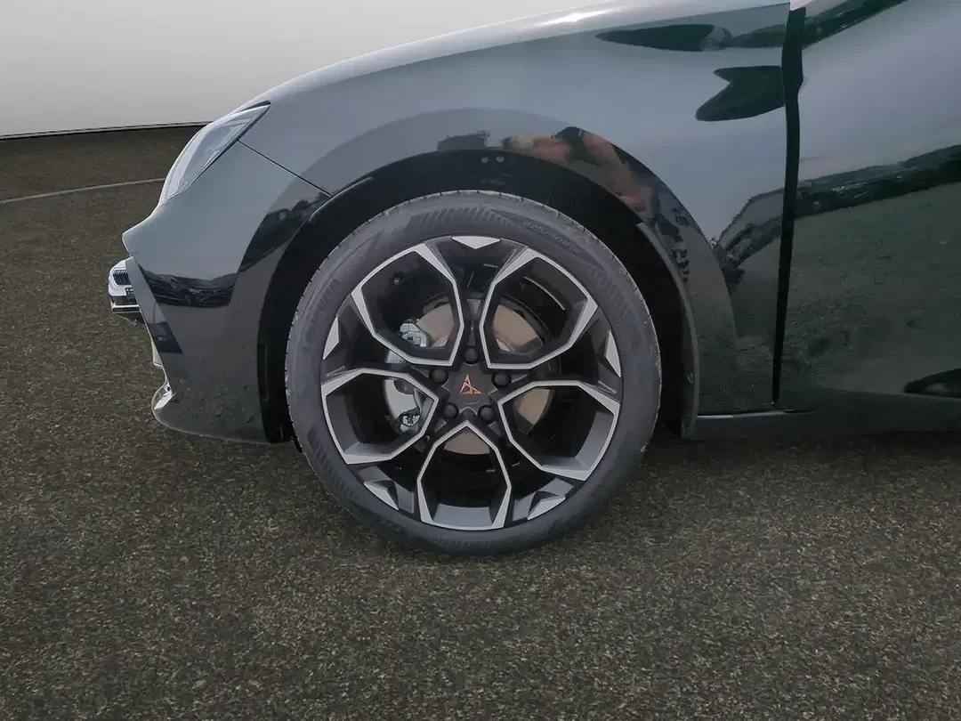 CUPRA Leon 1.5 eTSI DSG Sportstourer - Thumbnail 7