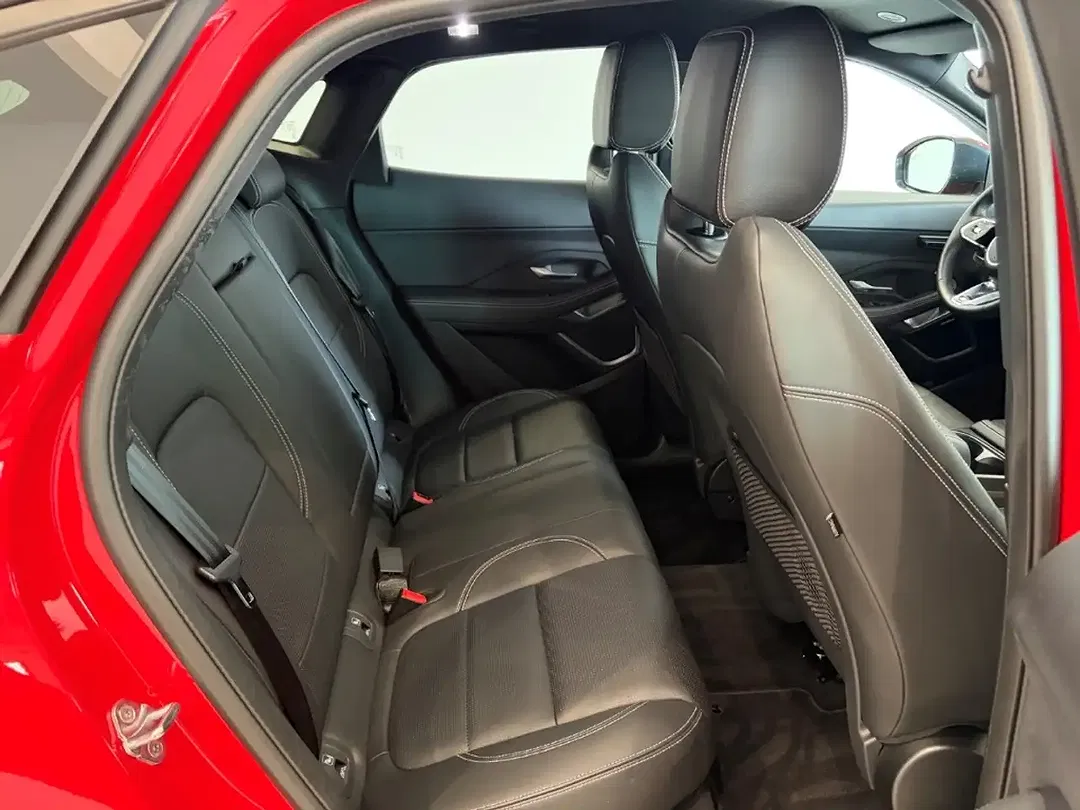 Jaguar E-Pace D200 4x4 R-Dynamic SE - Thumbnail 5