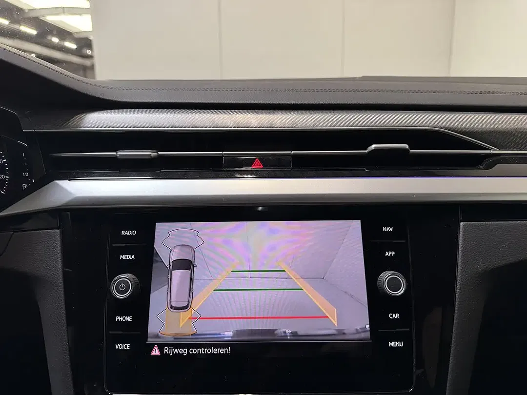 Volkswagen Arteon 1.4 PHEV Hybrid R-Line - Thumbnail 17
