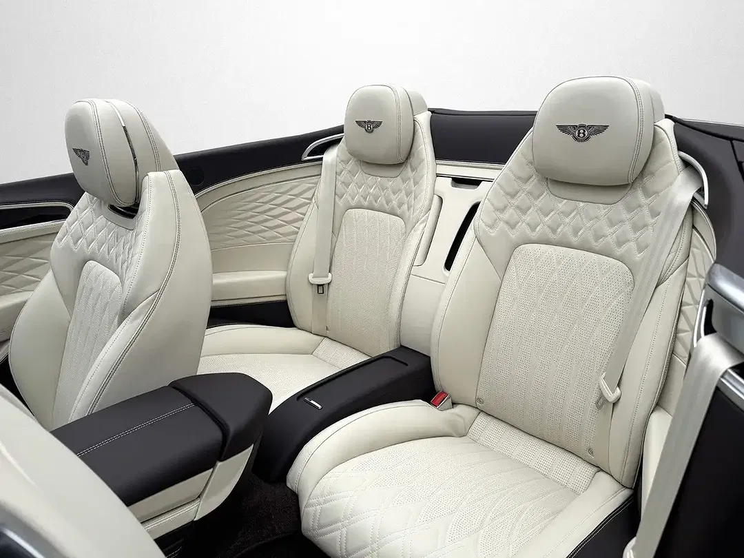 Bentley Continental GTC Azure - foto 15