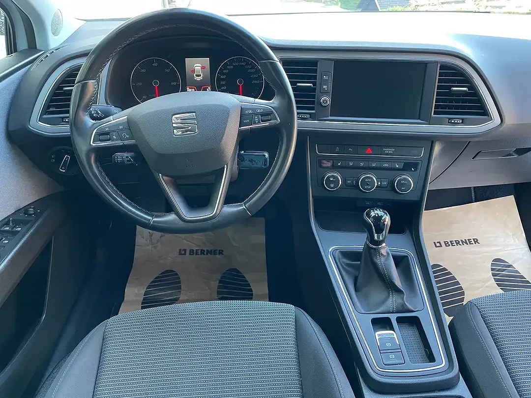 SEAT Leon Style - Thumbnail 8