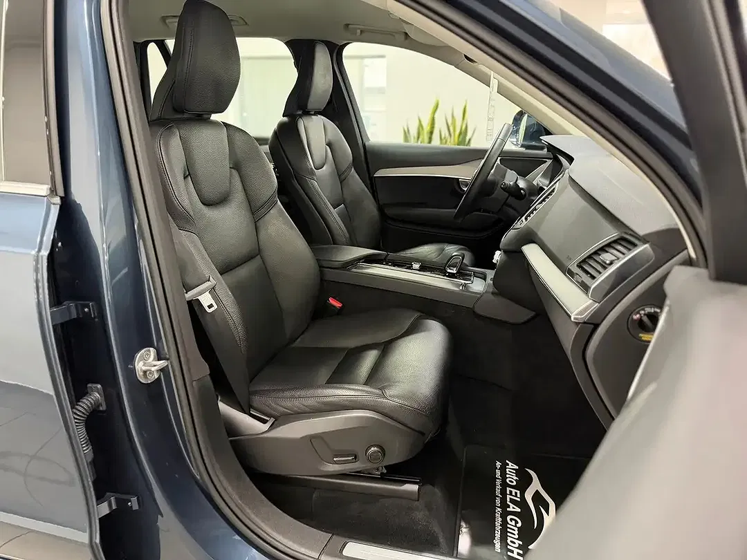 Volvo XC90 T8 PHEV Hybrid AWD - Thumbnail 11