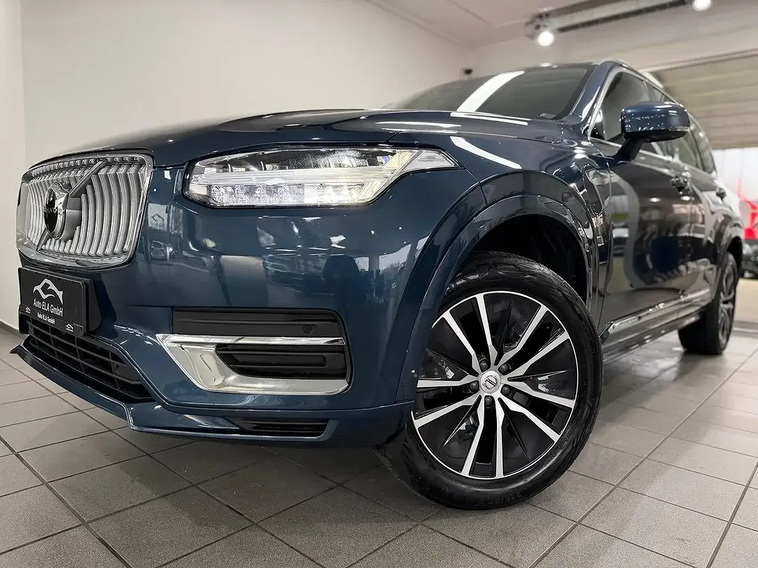 Volvo XC90 T8 PHEV Hybrid AWD - Thumbnail 3