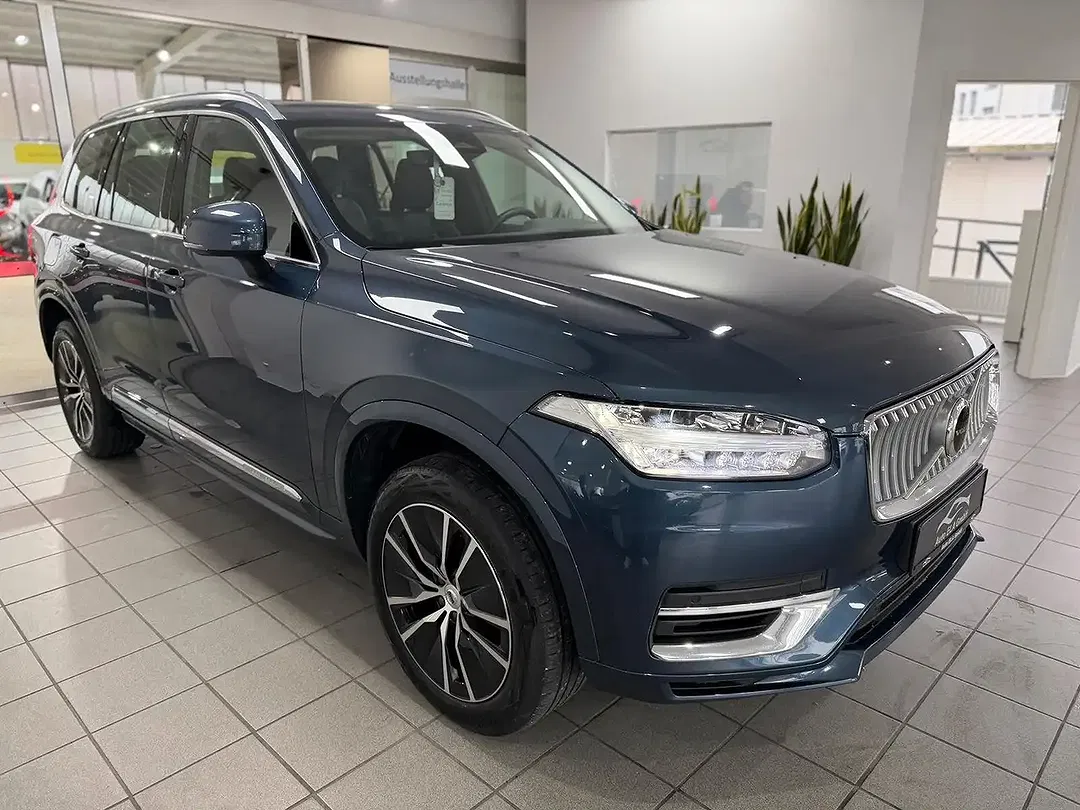 Volvo XC90 T8 PHEV Hybrid AWD - Thumbnail 9