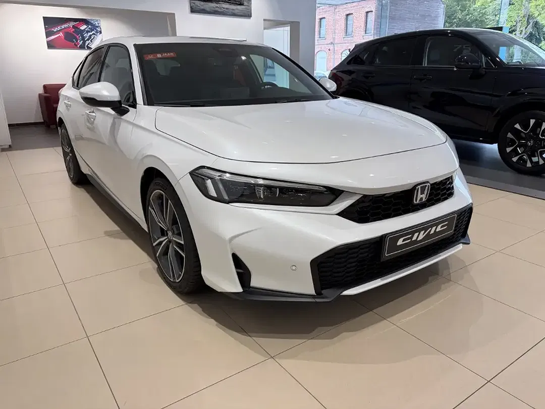 Honda Civic 2.0 e:HEV i-MMD e-CVT Advance - foto 1