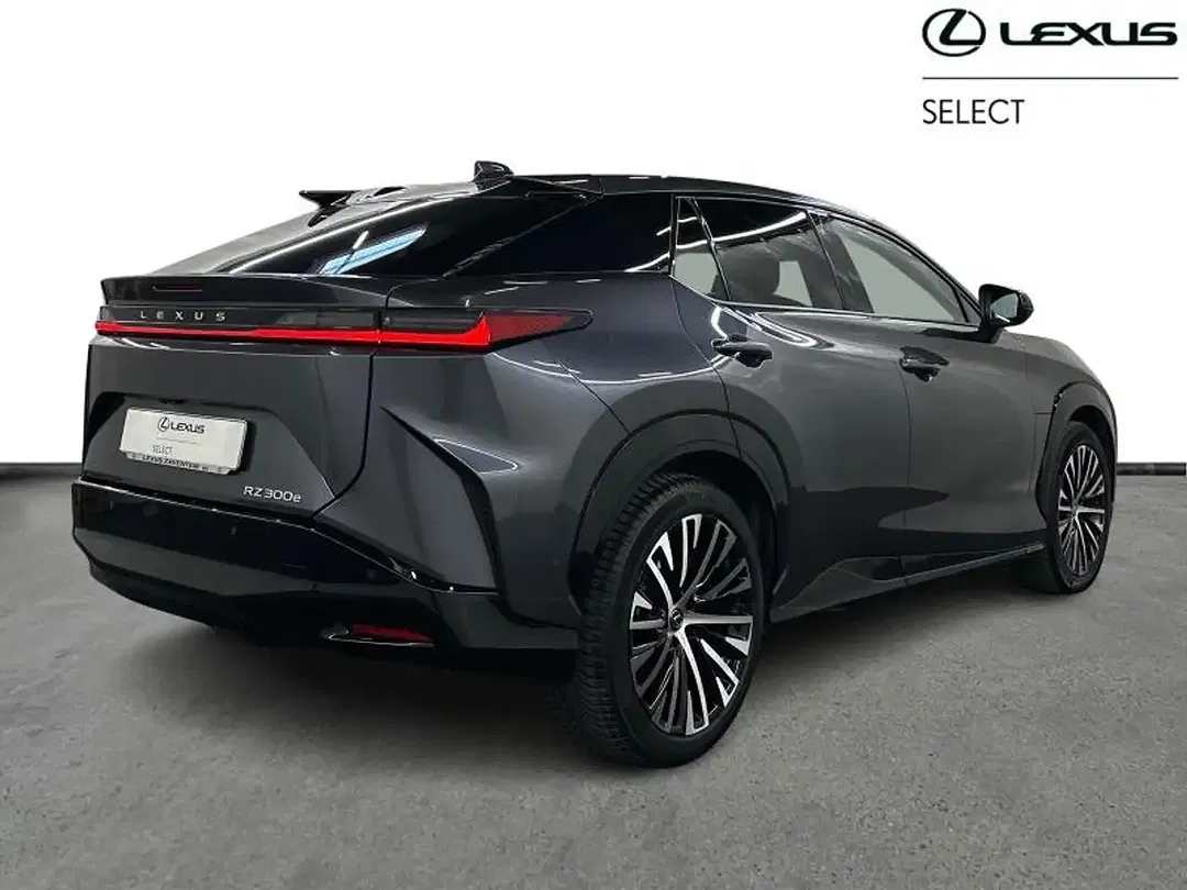 Lexus RZ - foto 15