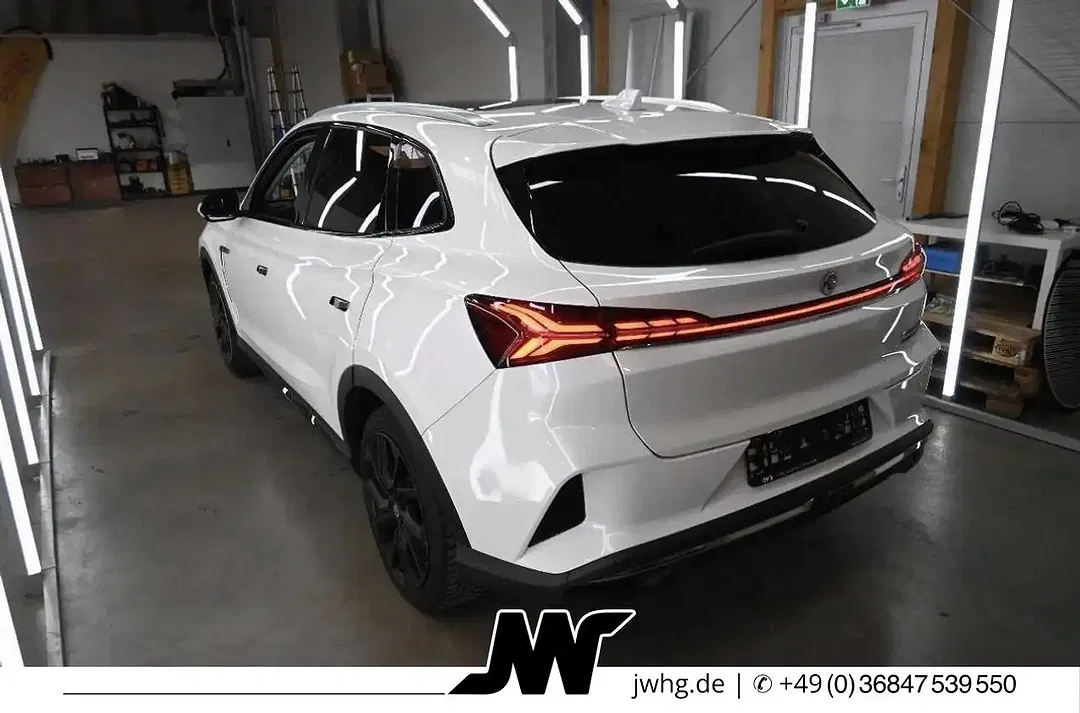 MG Marvel R Luxury - Thumbnail 3
