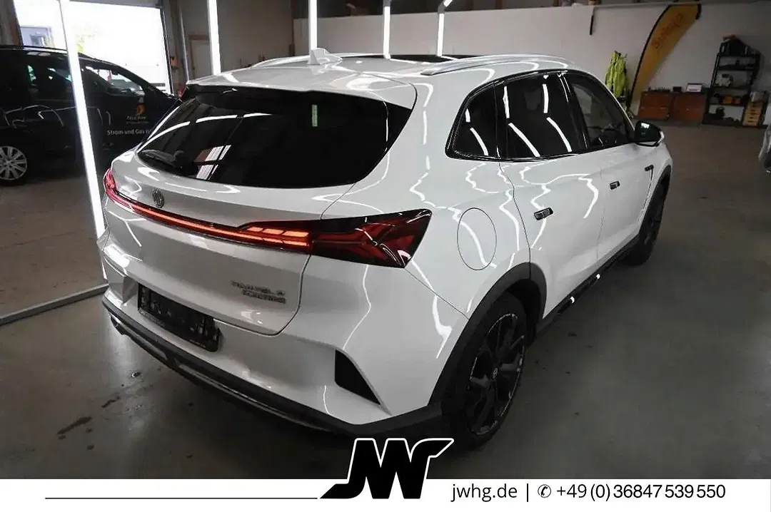 MG Marvel R Luxury - Thumbnail 4